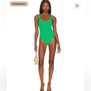 Hunza G bathing suit. WORN ONCE💚